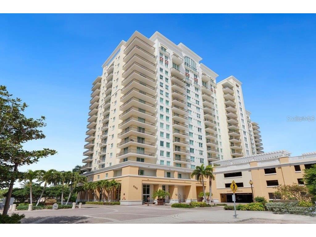 800 N Tamiami Trail #405 Sarasota FL 34236 A4677207 image2