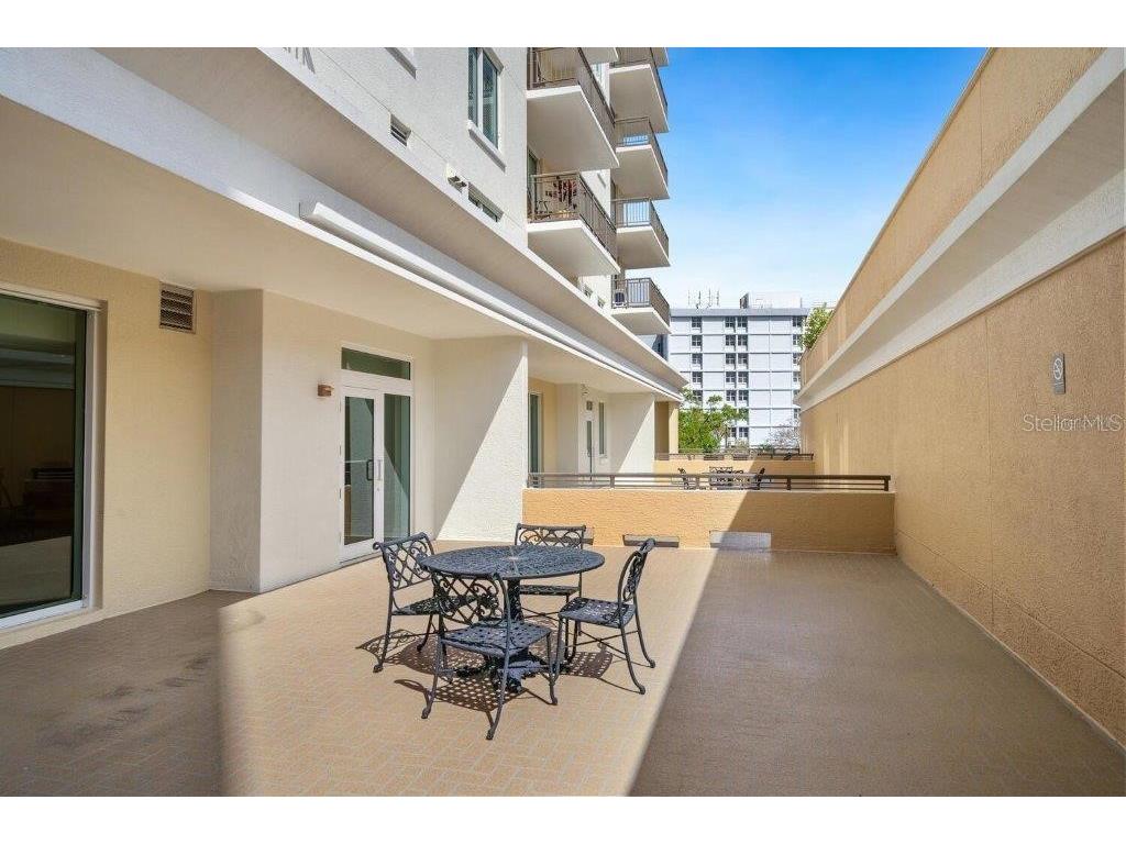 800 N Tamiami Trail #405 Sarasota FL 34236 A4677207 image43