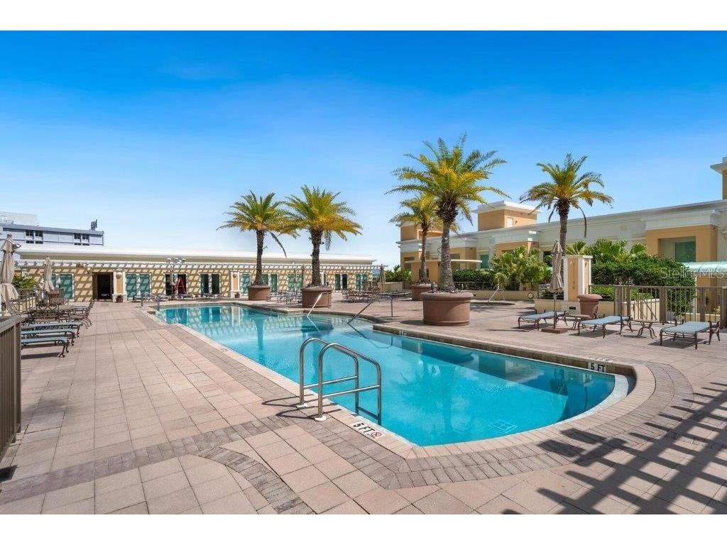 800 N Tamiami Trail #405 Sarasota FL 34236 A4677207 image46