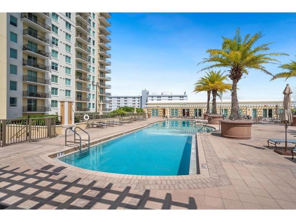 800 N Tamiami Trail #405 Sarasota FL 34236 A4677207 image47