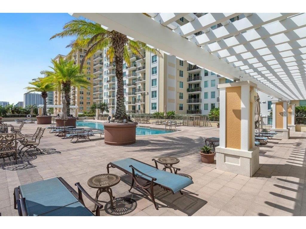 800 N Tamiami Trail #405 Sarasota FL 34236 A4677207 image50