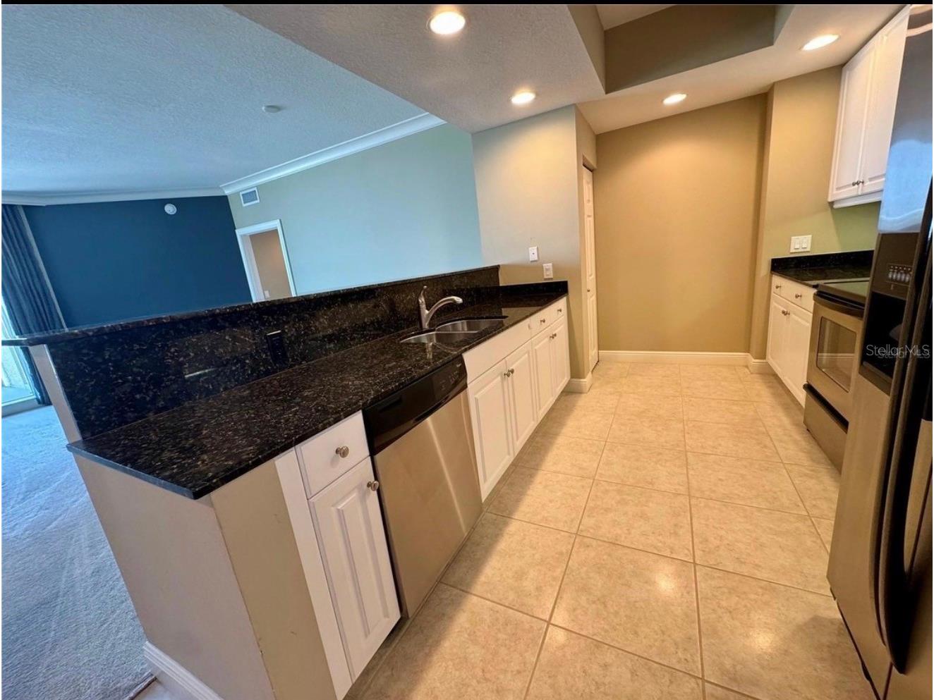 800 N Tamiami Trail #506 Sarasota FL 34236 A4695568 image3