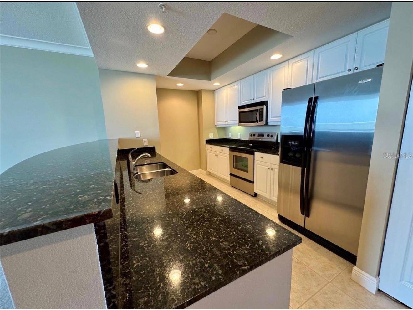 800 N Tamiami Trail #506 Sarasota FL 34236 A4695568 image4