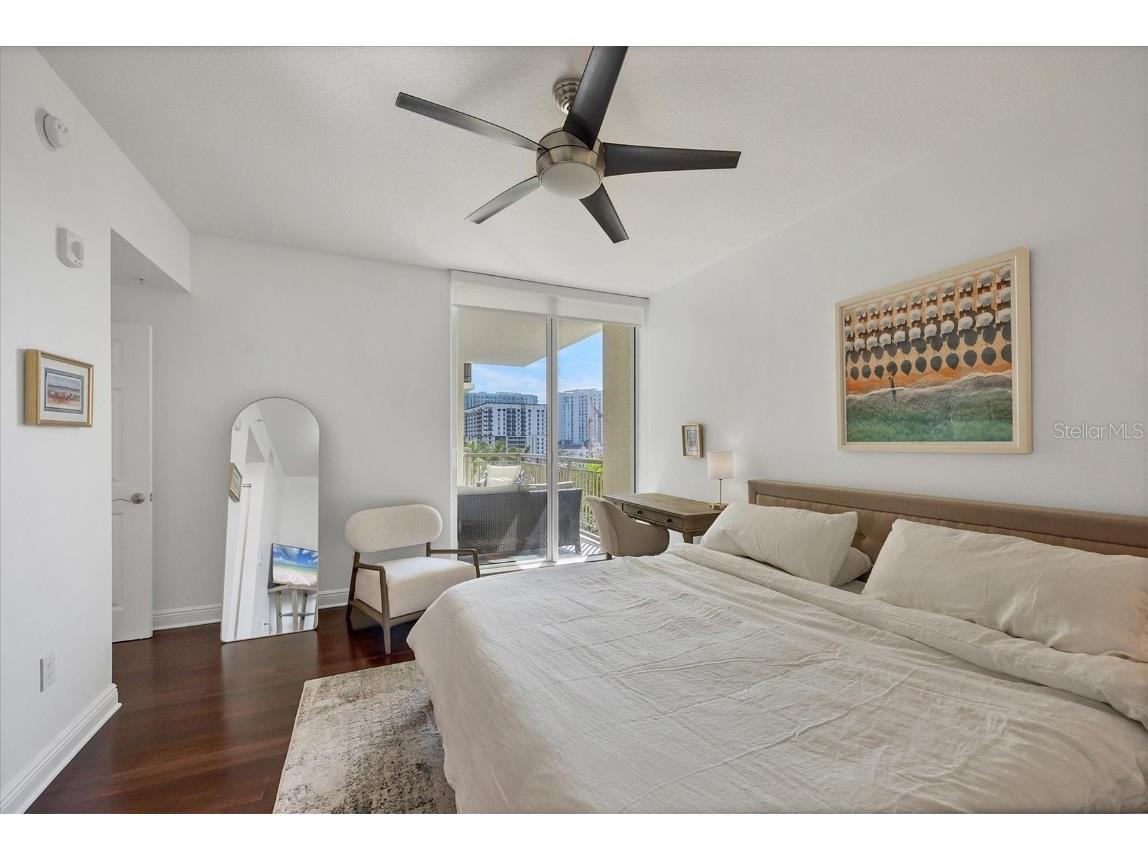 800 N Tamiami Trail #509 Sarasota FL 34236 A4642835 image18