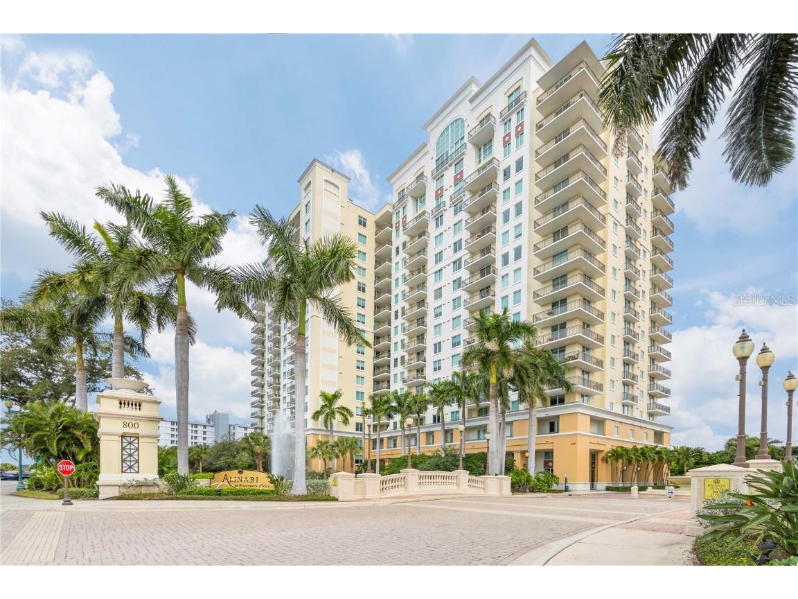 800 N Tamiami Trail #602 Sarasota FL 34236 A4594098 image1