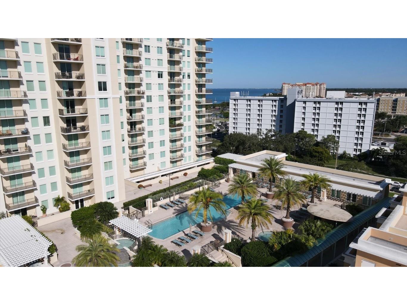 800 N Tamiami Trail #604 Sarasota FL 34236 A4652403 image1