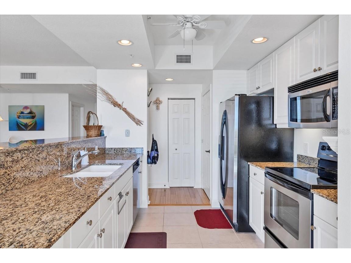 800 N Tamiami Trail #604 Sarasota FL 34236 A4652403 image15