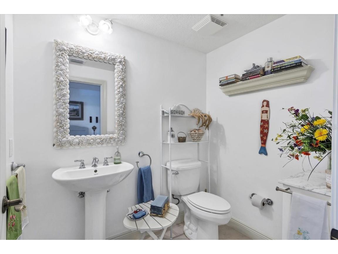 800 N Tamiami Trail #604 Sarasota FL 34236 A4652403 image21