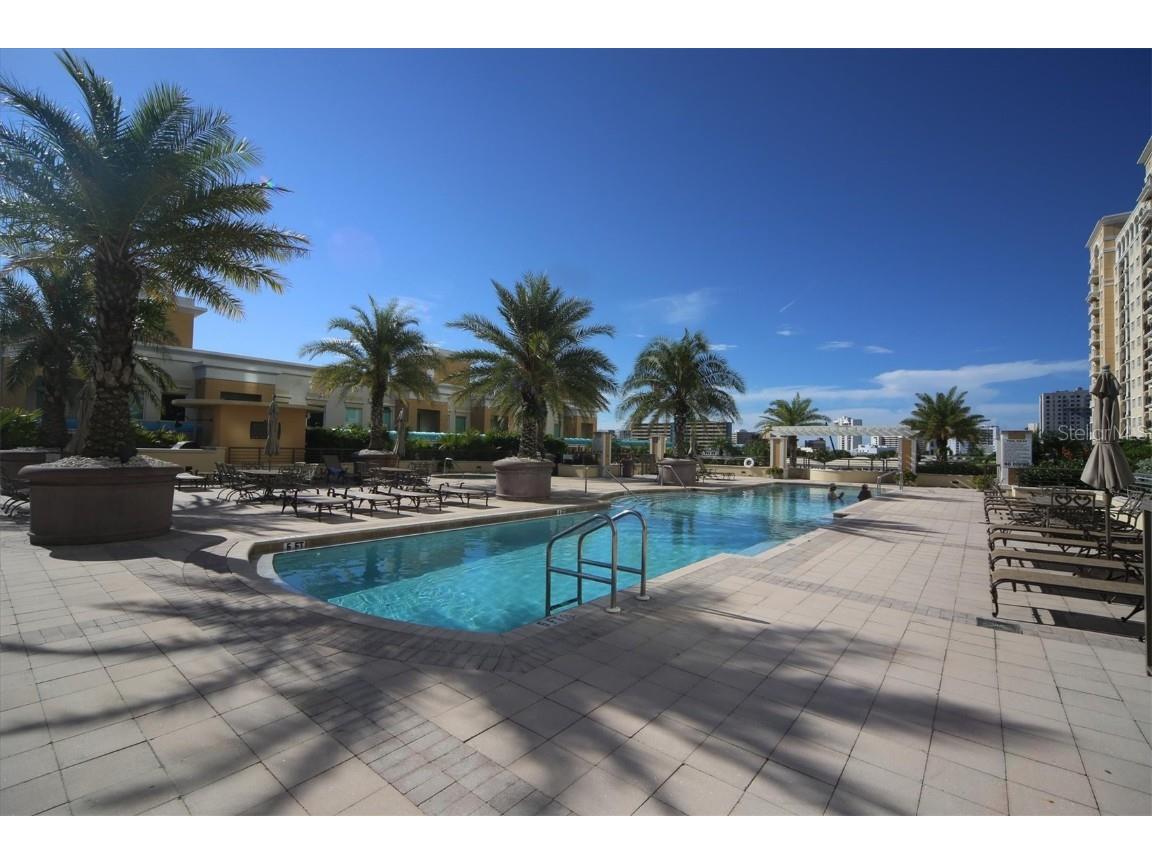 800 N Tamiami Trail #604 Sarasota FL 34236 A4652403 image32