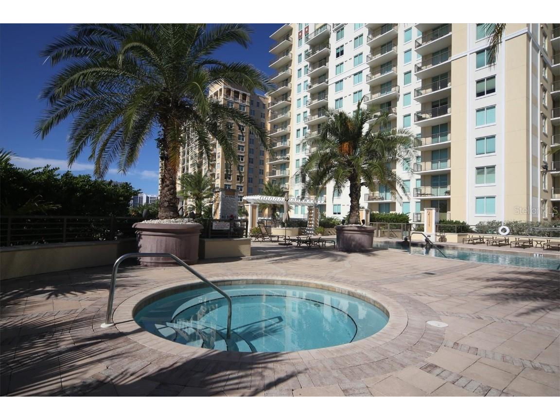 800 N Tamiami Trail #604 Sarasota FL 34236 A4652403 image33