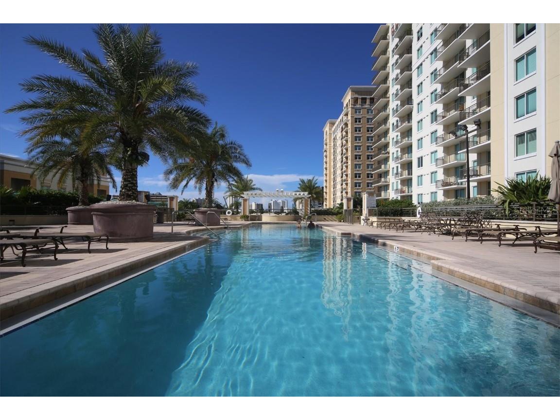 800 N Tamiami Trail #604 Sarasota FL 34236 A4652403 image4