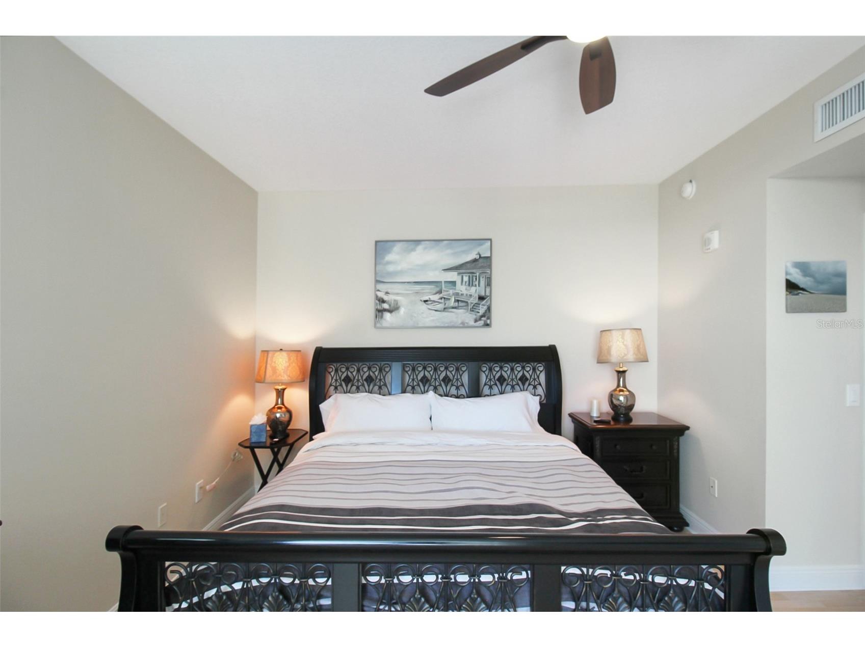 800 N Tamiami Trail #806 Sarasota FL 34236 - SARASOTA BAY A4699436 image31