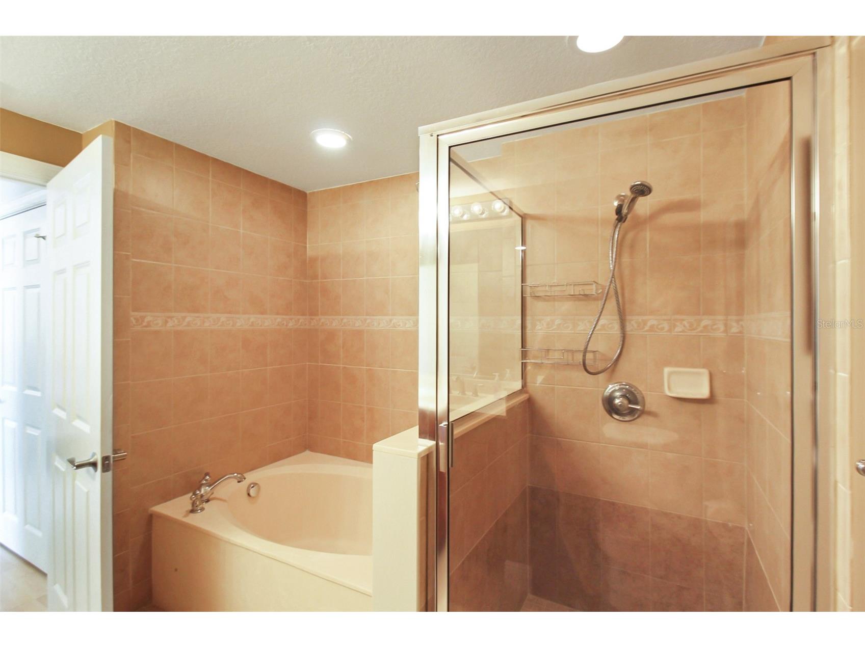 800 N Tamiami Trail #806 Sarasota FL 34236 - SARASOTA BAY A4699436 image34