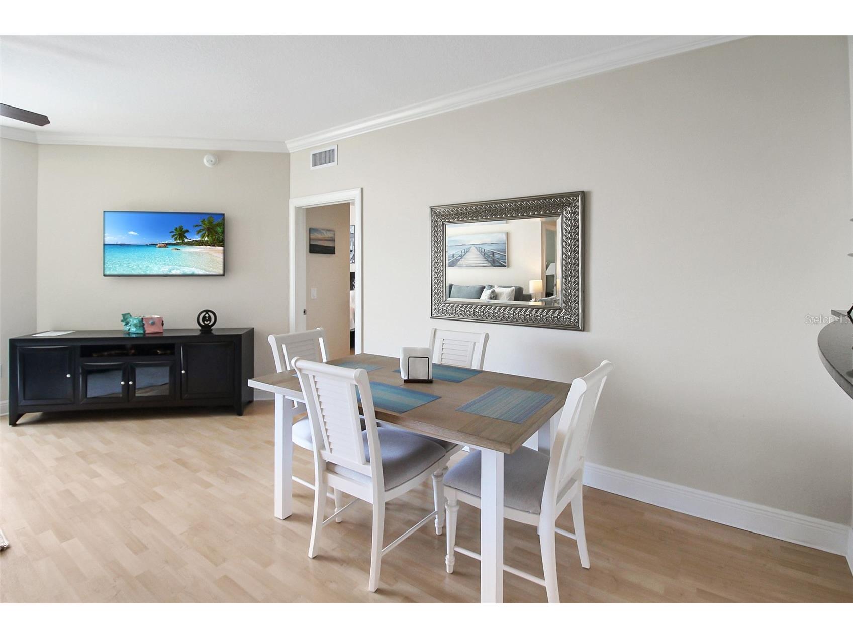 800 N Tamiami Trail #806 Sarasota FL 34236 - SARASOTA BAY A4699436 image9