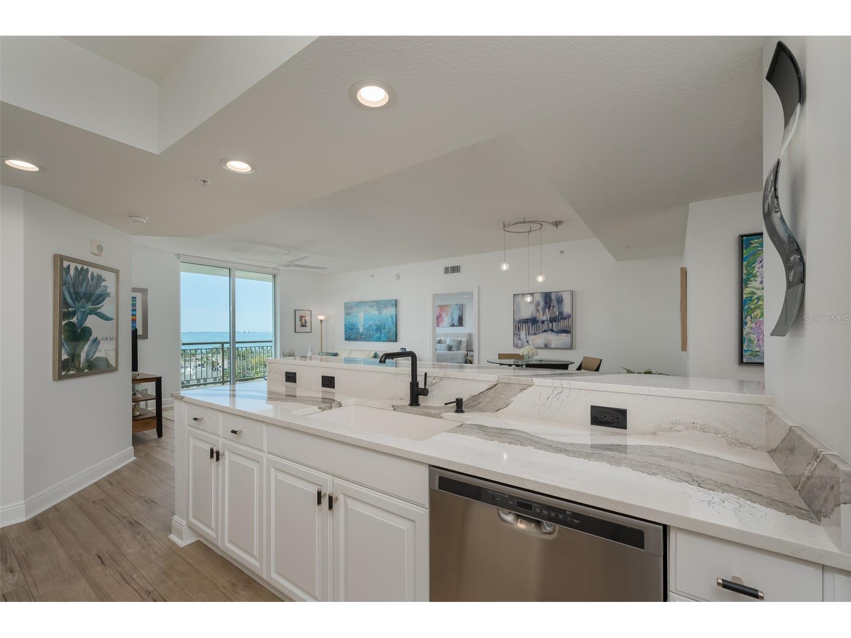 800 N Tamiami Trail #815 Sarasota FL 34236 - SARASOTA BAY A4676300 image18