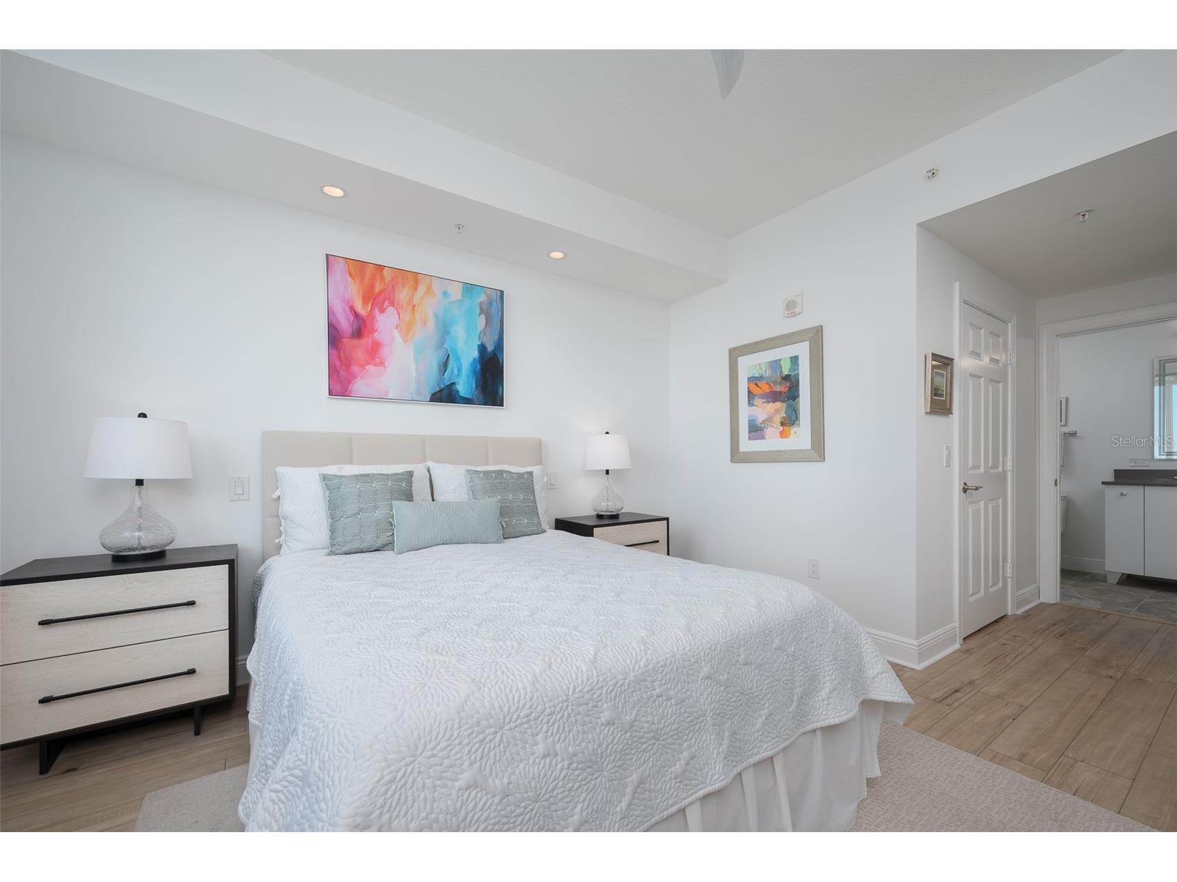 800 N Tamiami Trail #815 Sarasota FL 34236 - SARASOTA BAY A4676300 image21