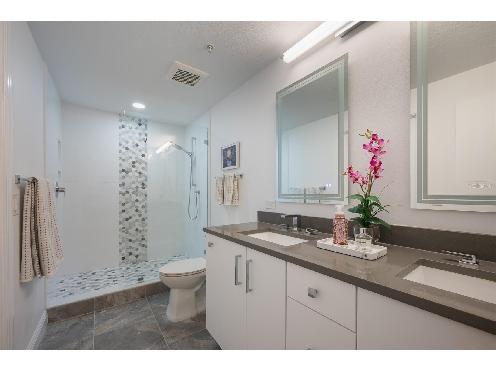 800 N Tamiami Trail #815 Sarasota FL 34236 - SARASOTA BAY A4676300 image22