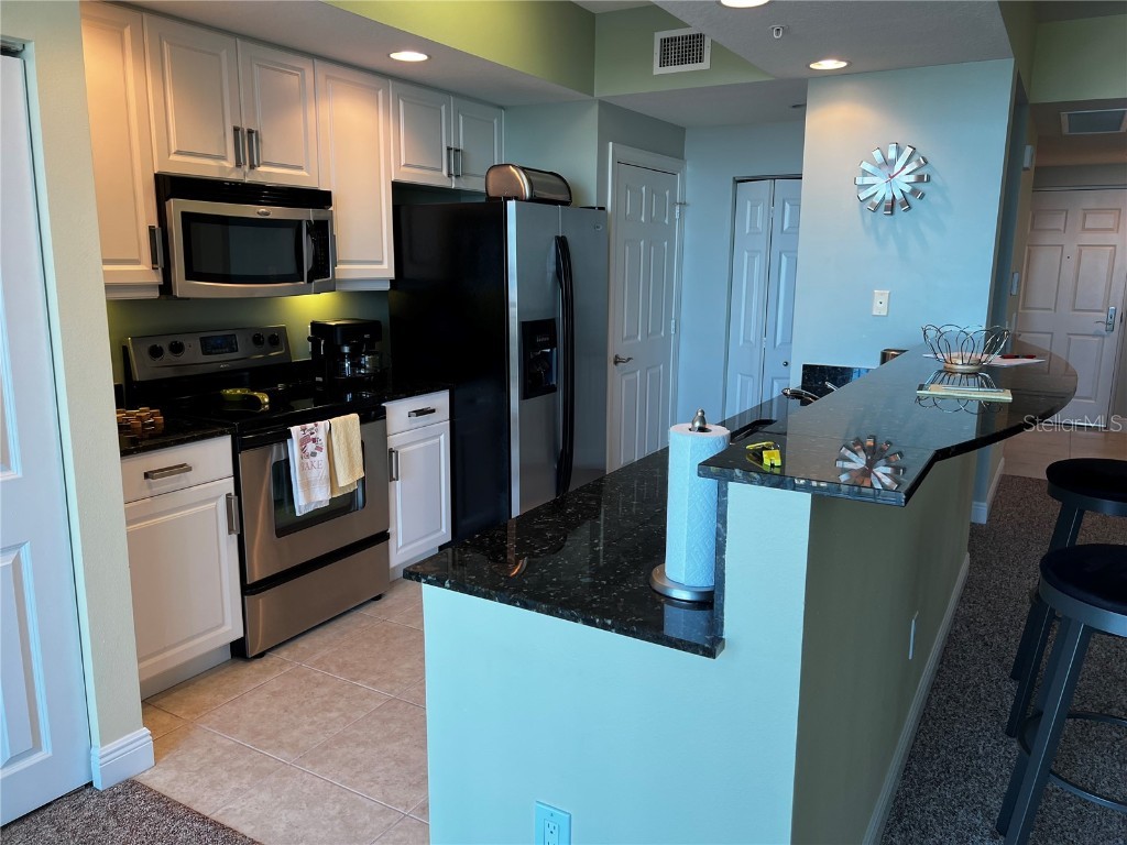 800 N Tamiami Trail #905 Sarasota FL 34236 - SARASOTA BAY A4549764 image11