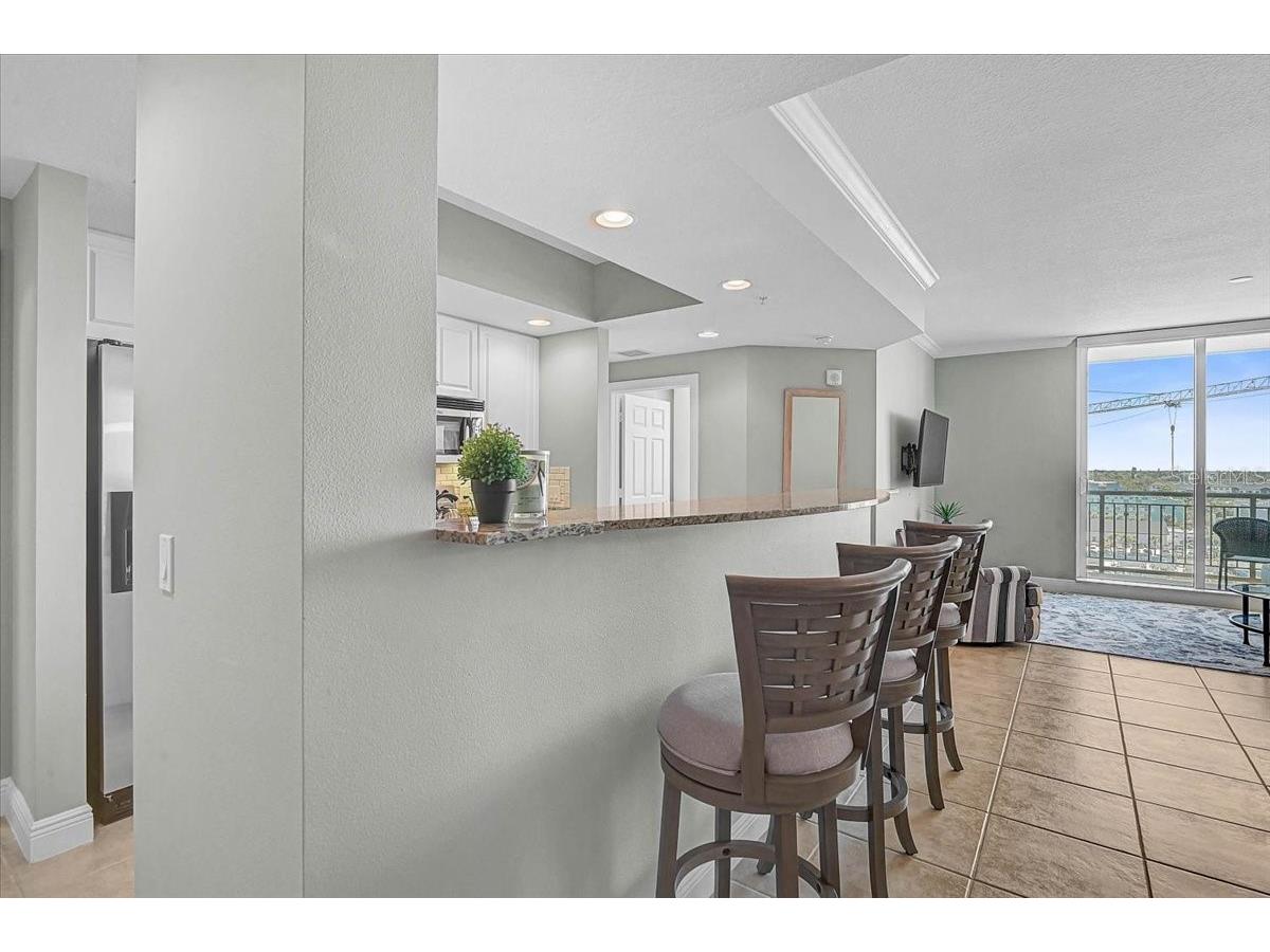 800 N Tamiami Trail #910 Sarasota FL 34236 A4681458 image13