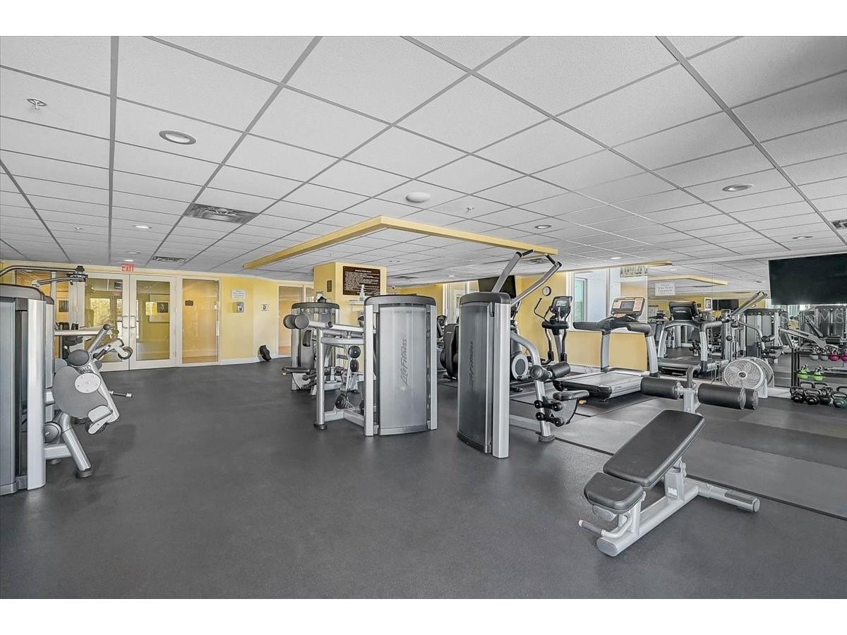 800 N Tamiami Trail #910 Sarasota FL 34236 A4681458 image29