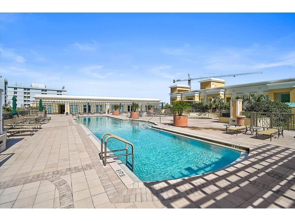 800 N Tamiami Trail #910 Sarasota FL 34236 A4681458 image39