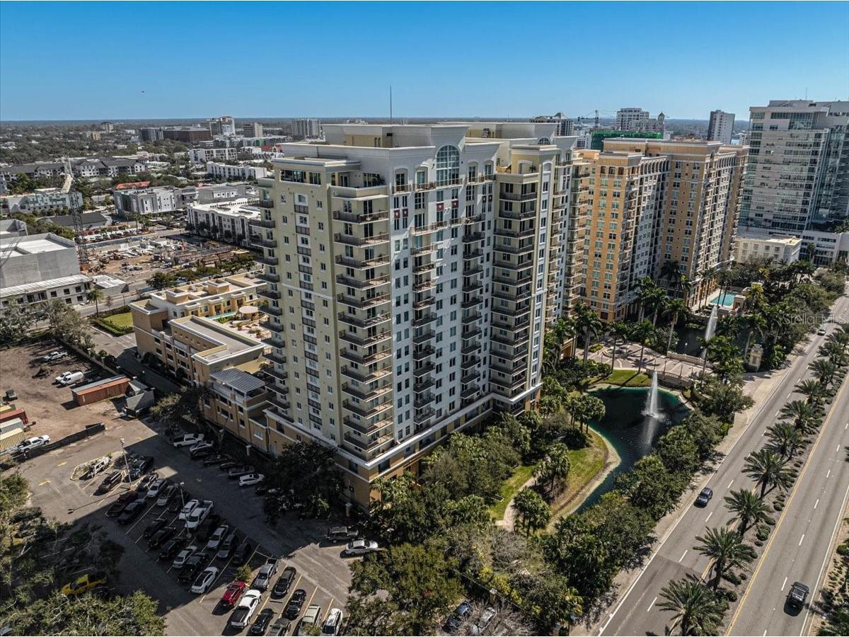 800 N Tamiami Trail #910 Sarasota FL 34236 A4681458 image48