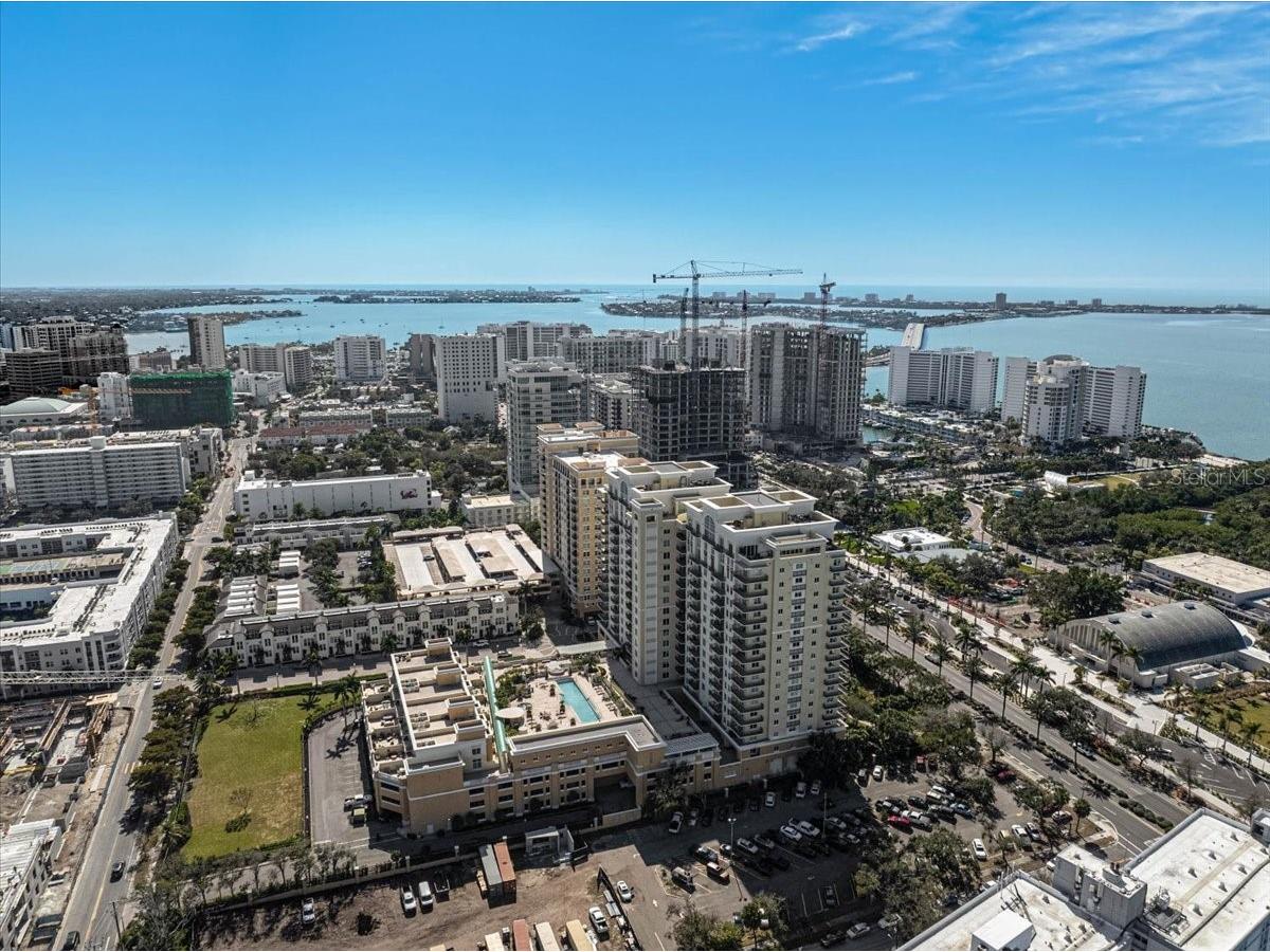 800 N Tamiami Trail #910 Sarasota FL 34236 A4681458 image52