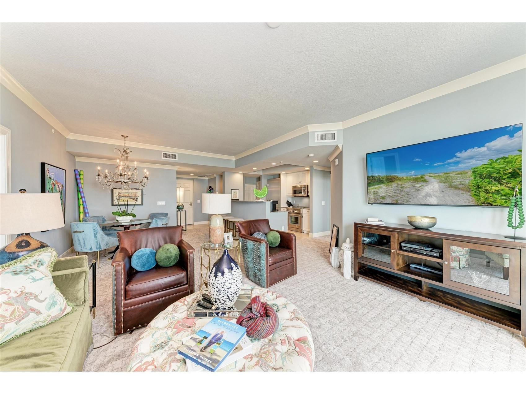 800 N Tamiami Trl #1010 Sarasota FL 34236 A4661950 image21