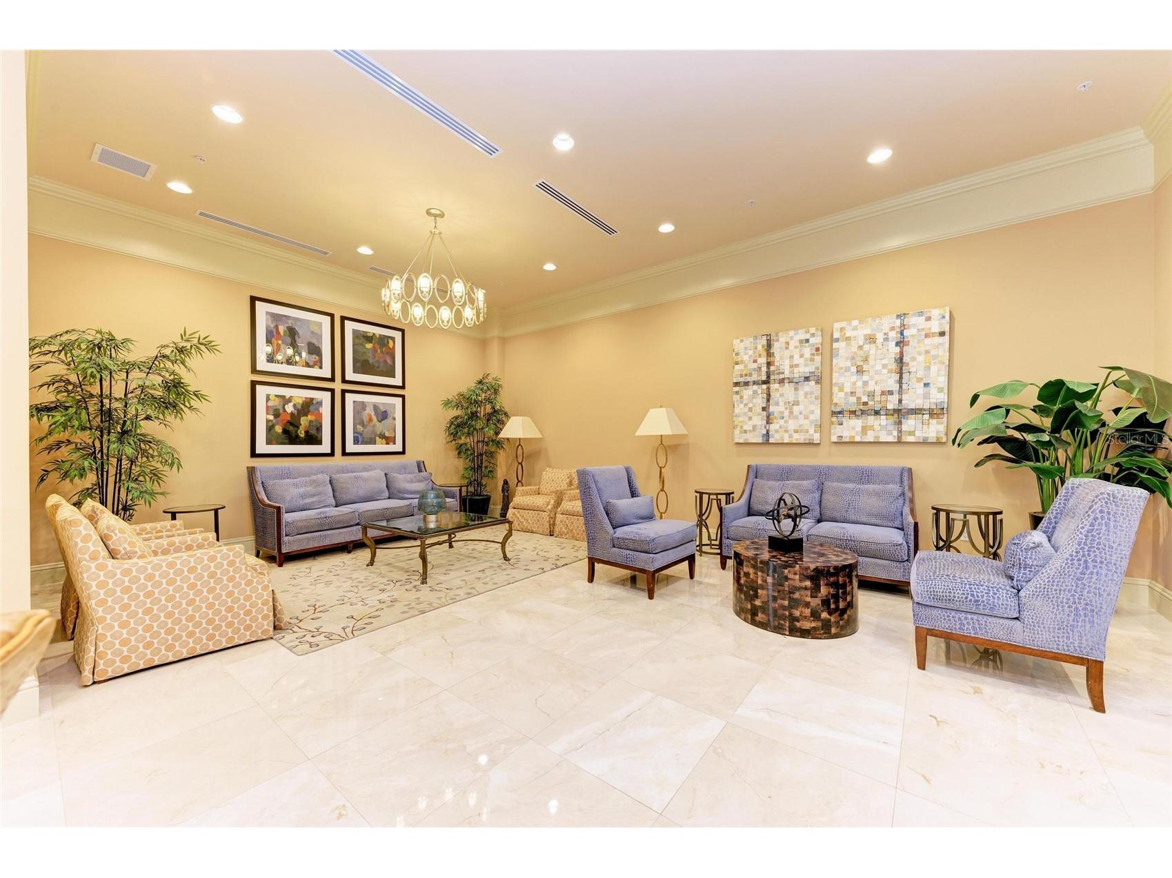 800 N Tamiami Trl #1010 Sarasota FL 34236 A4661950 image51