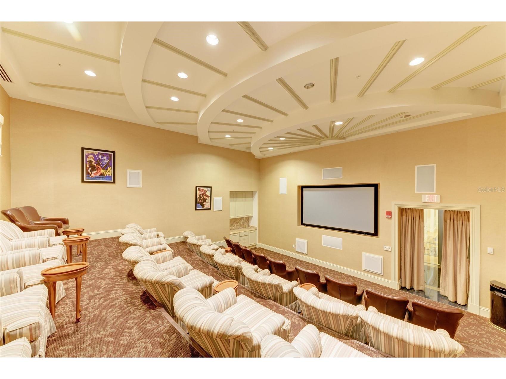 800 N Tamiami Trl #1010 Sarasota FL 34236 A4661950 image53