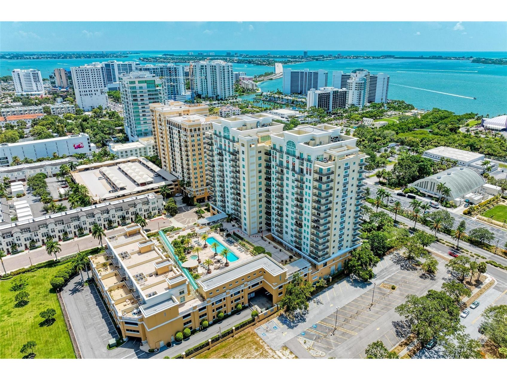 800 N Tamiami Trl #1010 Sarasota FL 34236 A4661950 image6