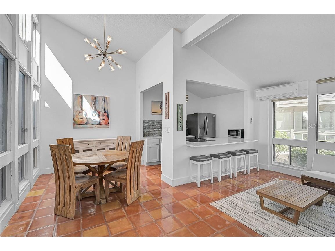 800 S Blvd Of Presidents #12 Sarasota FL 34236 A4635627 image6