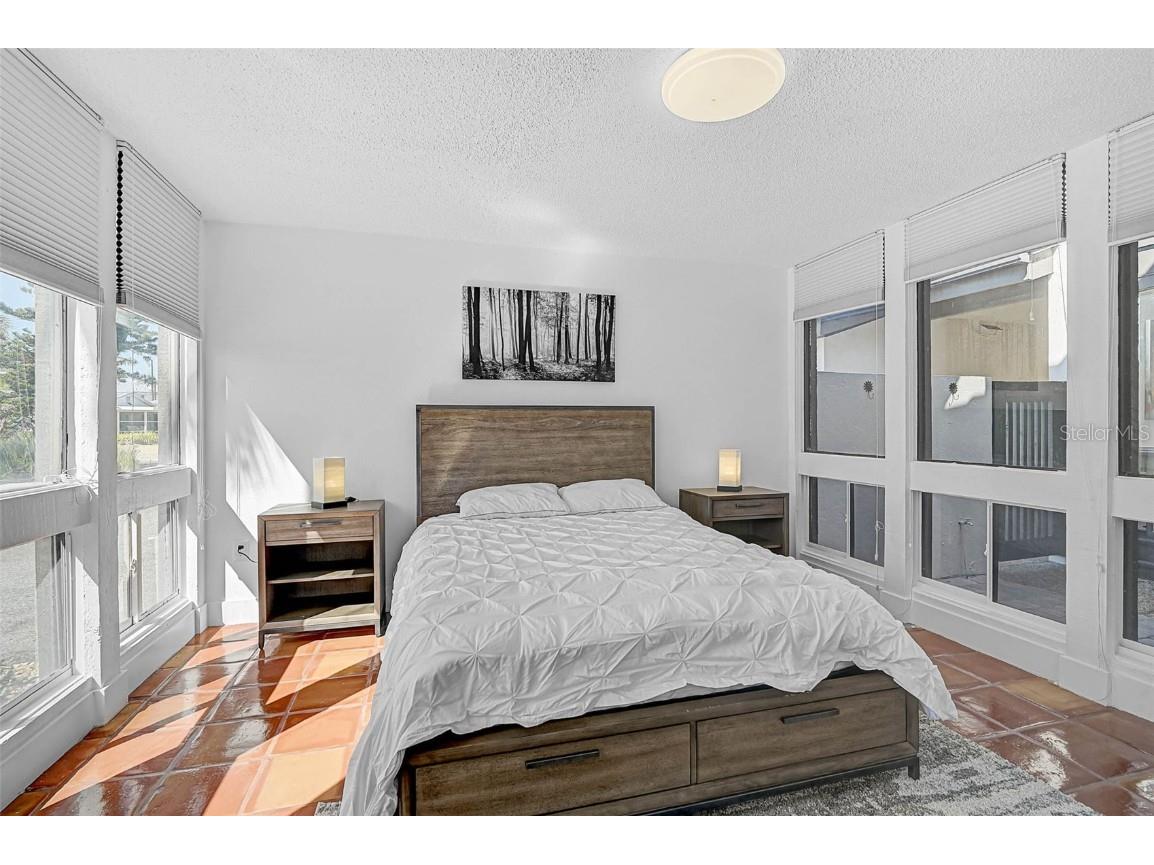 800 S Blvd Of Presidents #12 Sarasota FL 34236 A4672174 image21