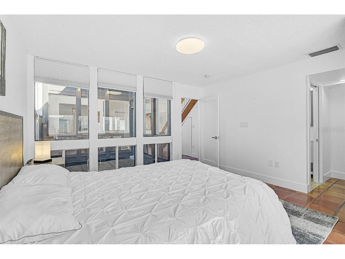 800 S Blvd Of Presidents #12 Sarasota FL 34236 A4672174 image22