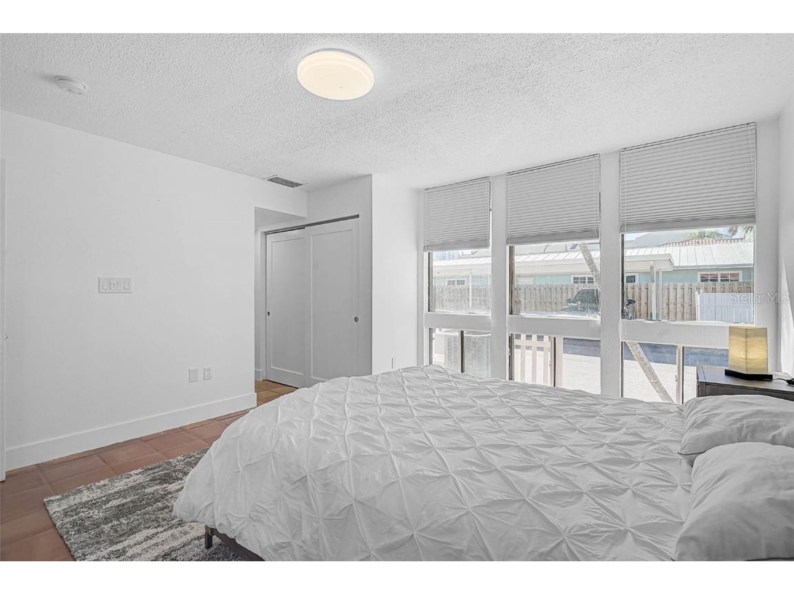 800 S Blvd Of Presidents #12 Sarasota FL 34236 A4672174 image23