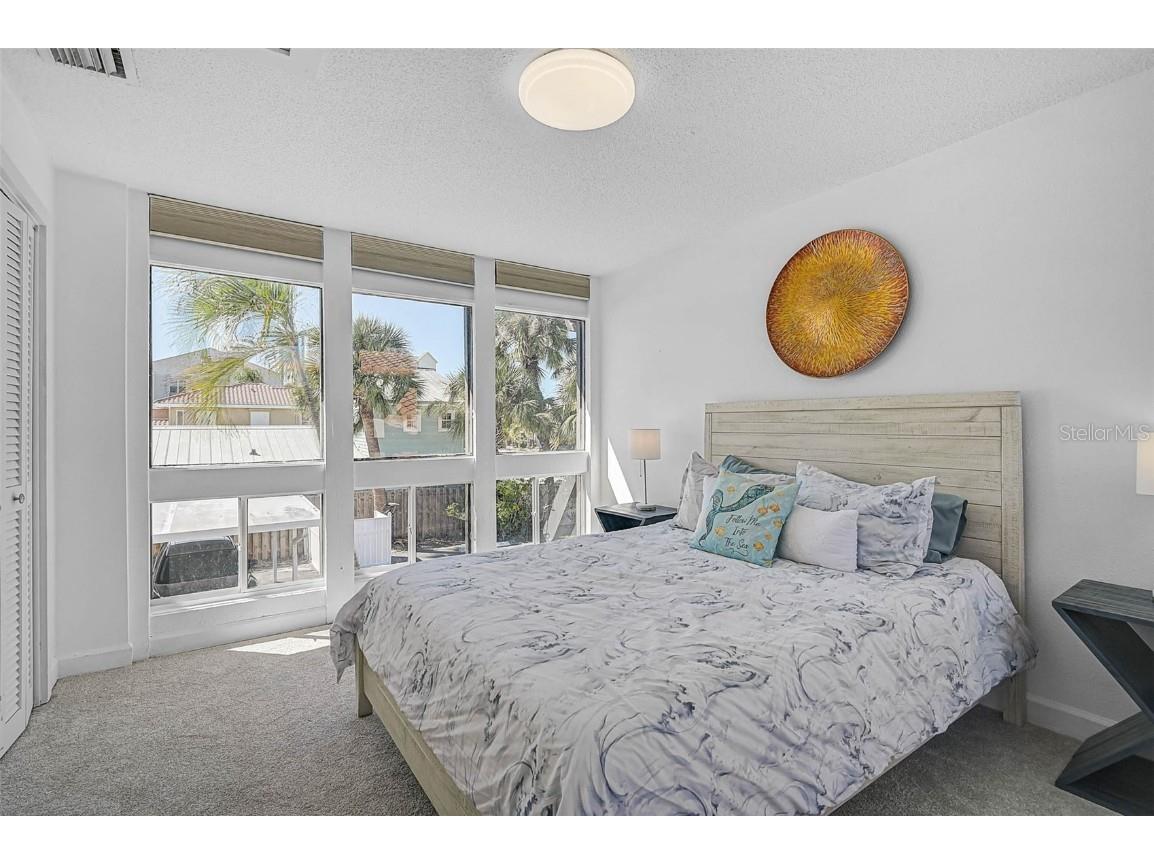 800 S Blvd Of Presidents #12 Sarasota FL 34236 A4672174 image26