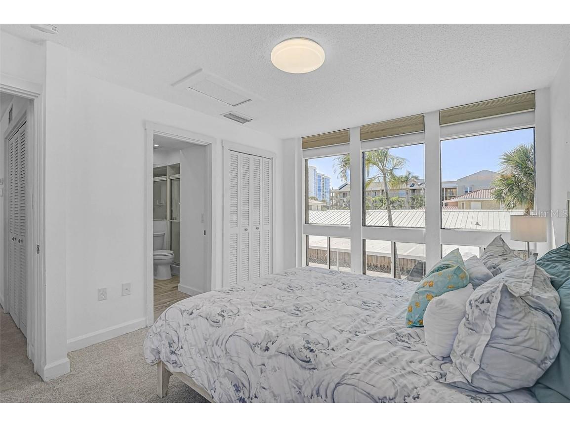 800 S Blvd Of Presidents #12 Sarasota FL 34236 A4672174 image28