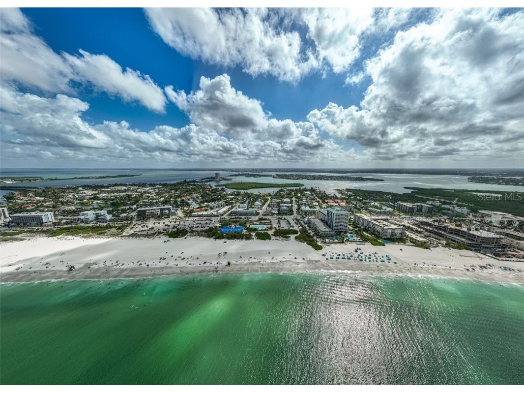 800 S Blvd Of Presidents #12 Sarasota FL 34236 A4672174 image48