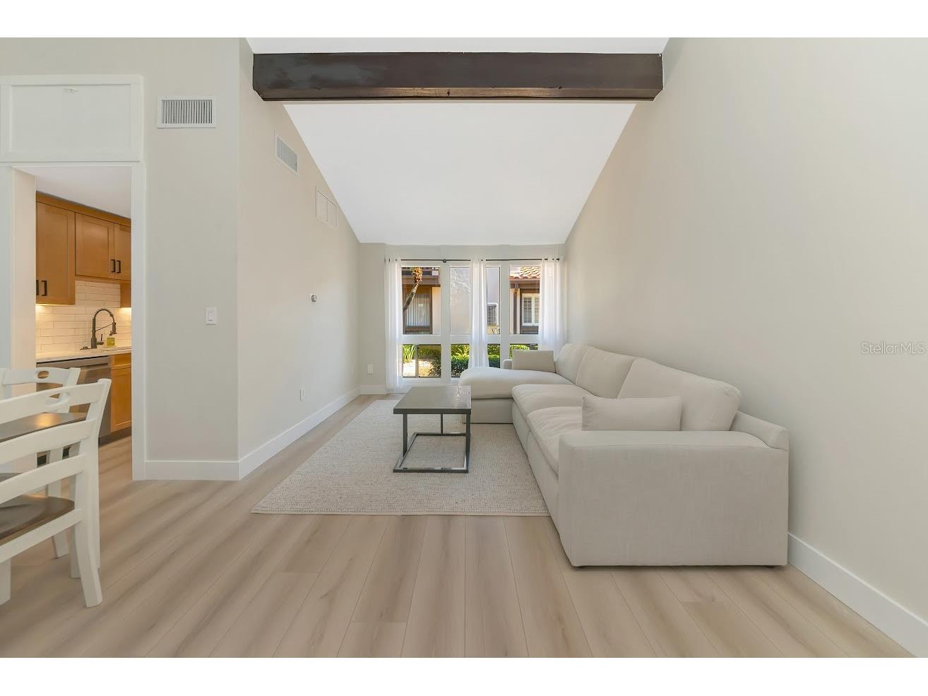 800 S Blvd Of The Presidents #16 Sarasota FL 34236 A4677342 image8