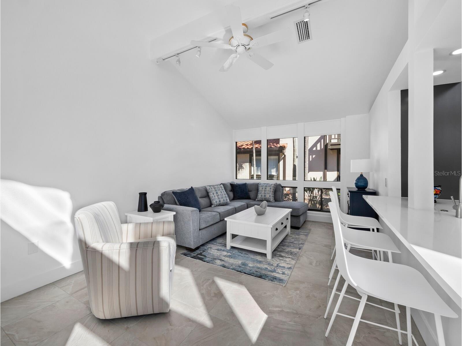 800 S Blvd Of The Presidents #19 Sarasota FL 34236 A4675312 image15