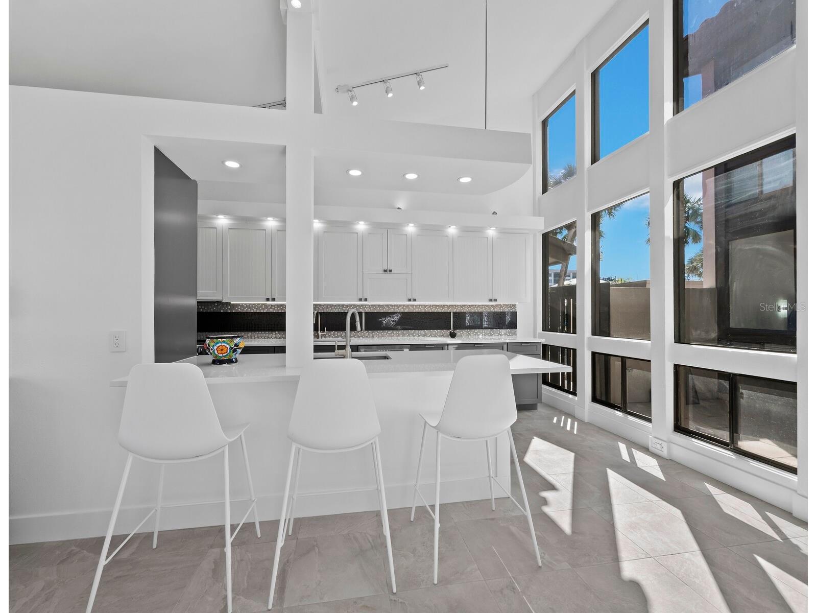 800 S Blvd Of The Presidents #19 Sarasota FL 34236 A4675312 image17