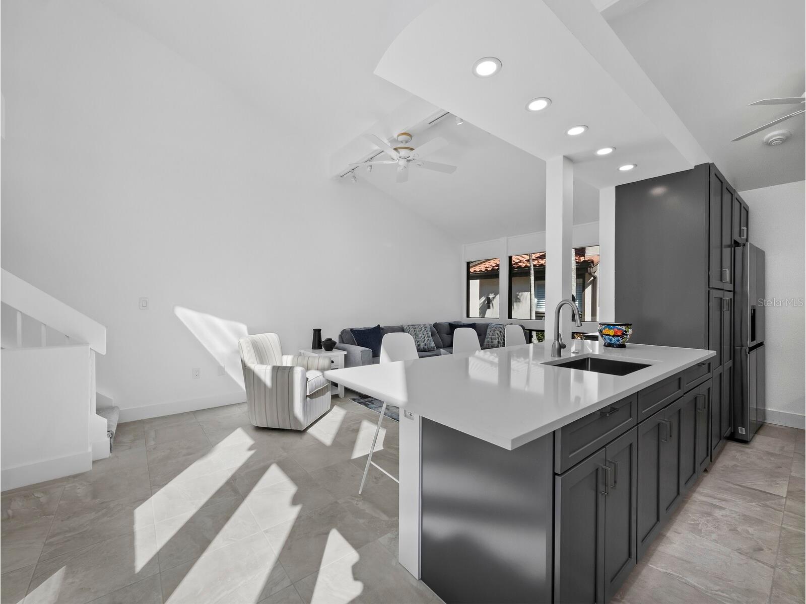800 S Blvd Of The Presidents #19 Sarasota FL 34236 A4675312 image18