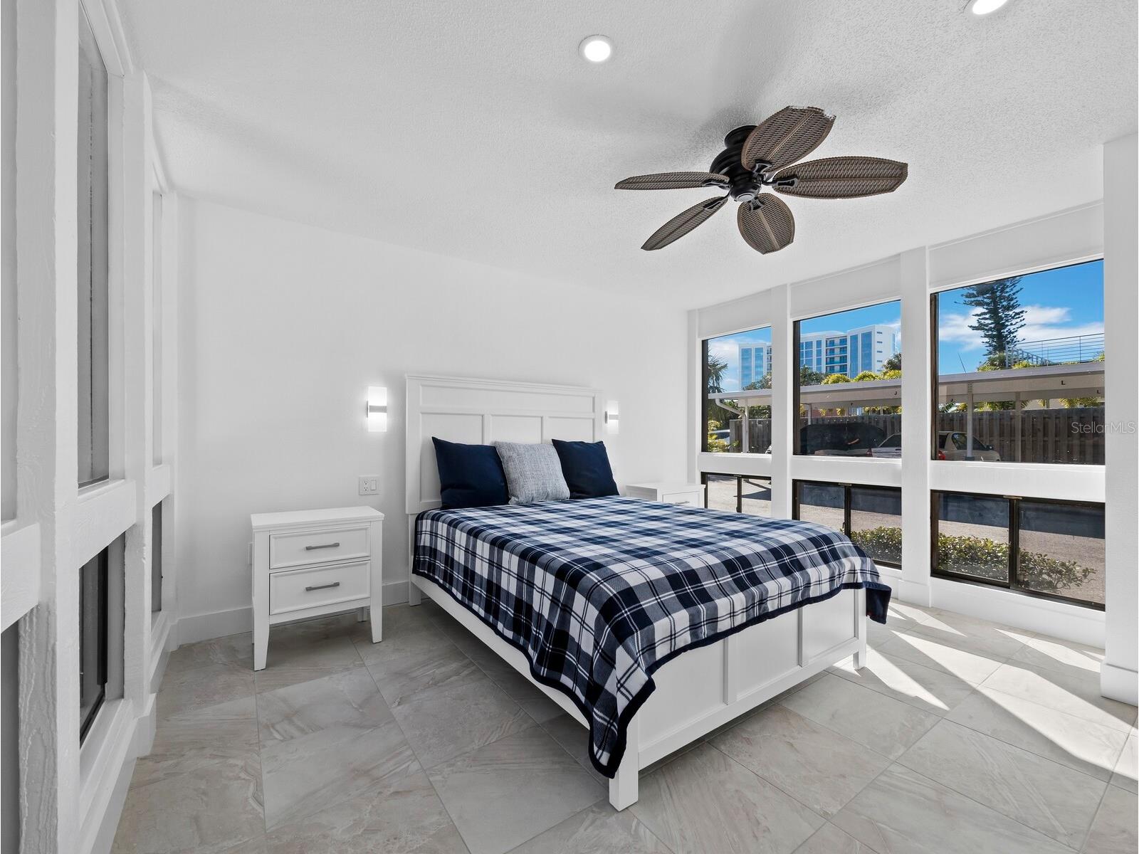 800 S Blvd Of The Presidents #19 Sarasota FL 34236 A4675312 image21