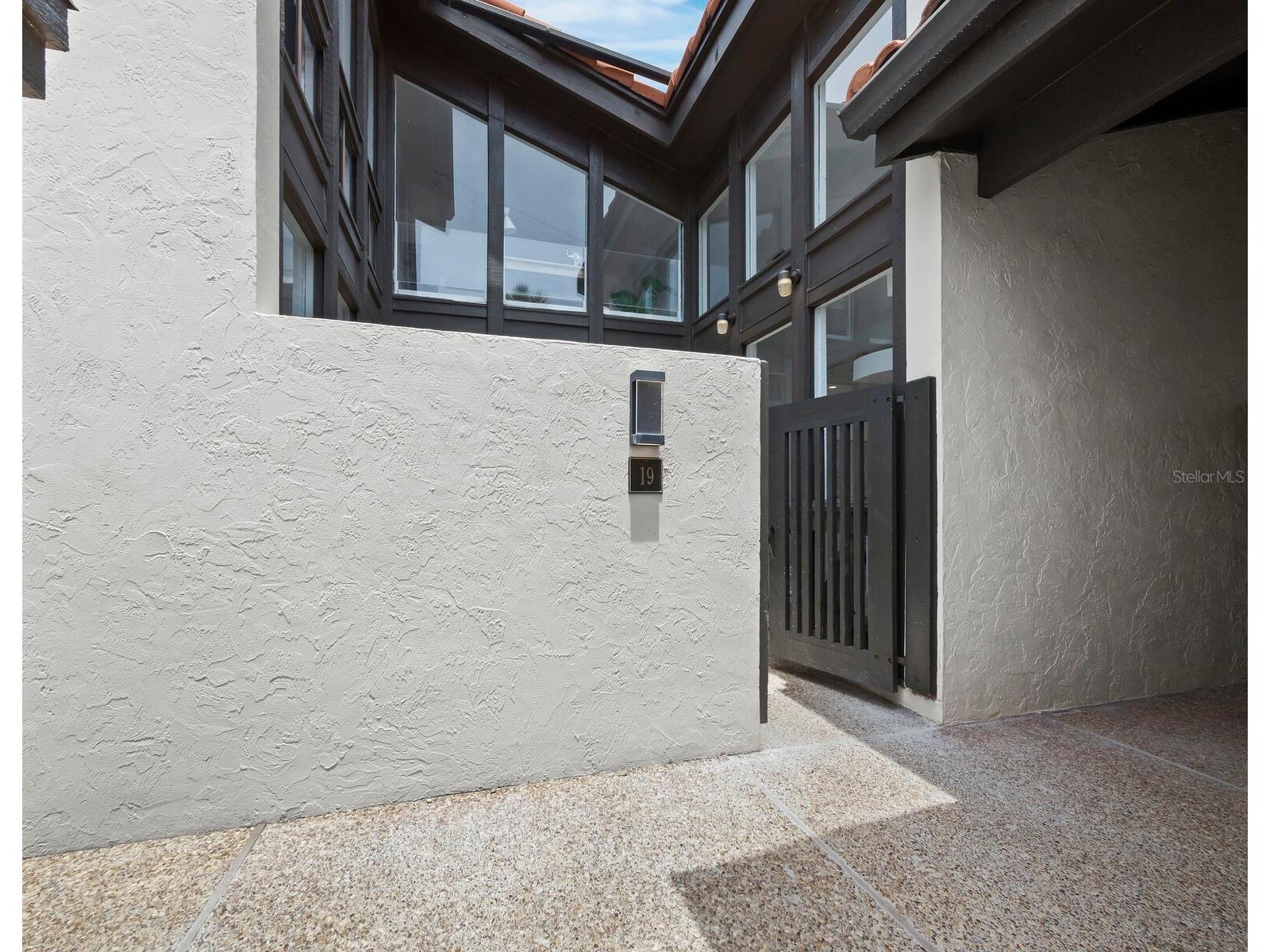 800 S Blvd Of The Presidents #19 Sarasota FL 34236 A4675312 image33