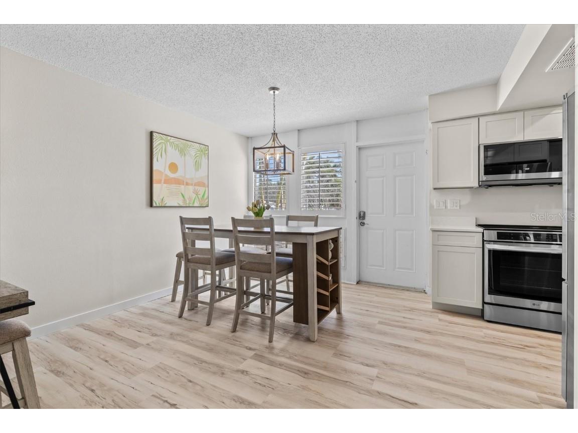 800 S Blvd Of The Presidents #3 Sarasota FL 34236 A4673950 image6