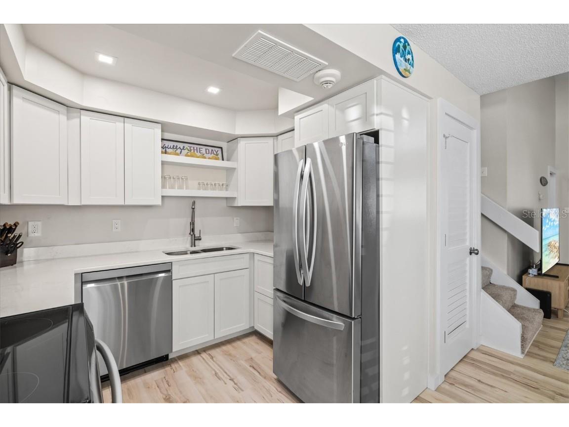 800 S Blvd Of The Presidents #3 Sarasota FL 34236 A4673950 image9