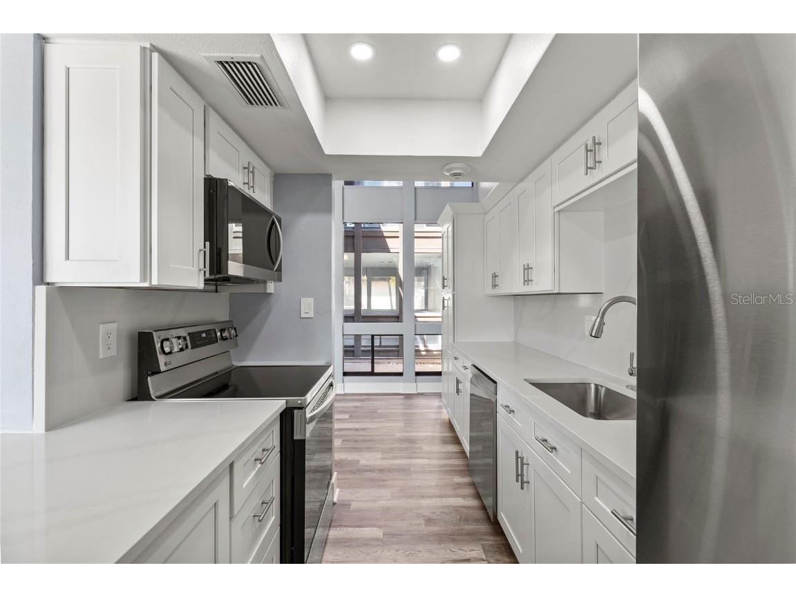 800 S Blvd Of The Presidents #5 Sarasota FL 34236 A4653144 image15