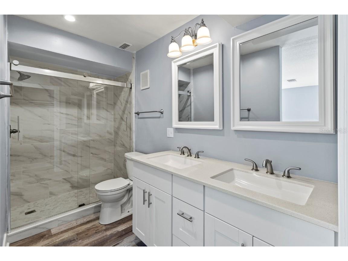 800 S Blvd Of The Presidents #5 Sarasota FL 34236 A4653144 image24