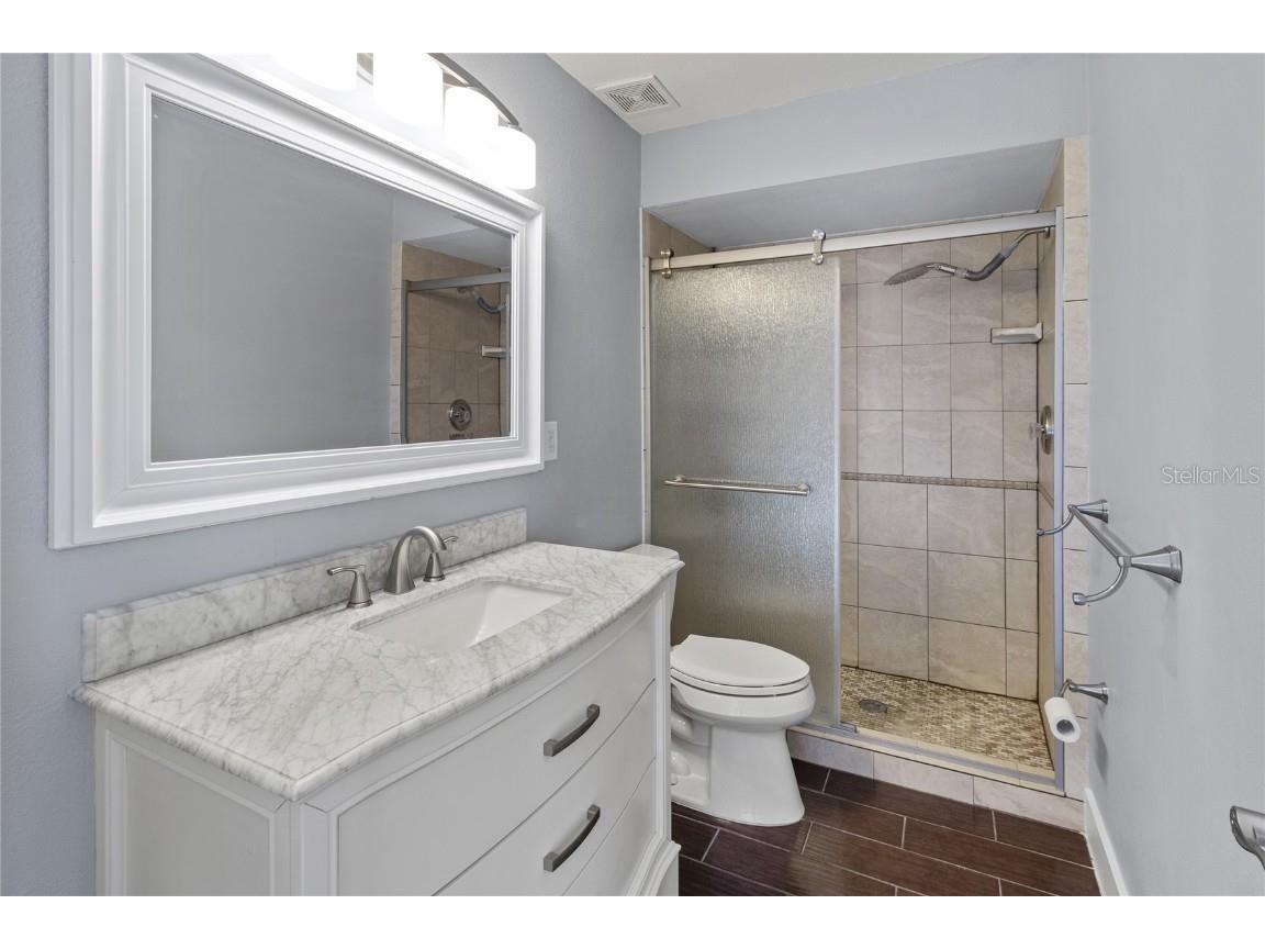 800 S Blvd Of The Presidents #5 Sarasota FL 34236 A4653144 image26