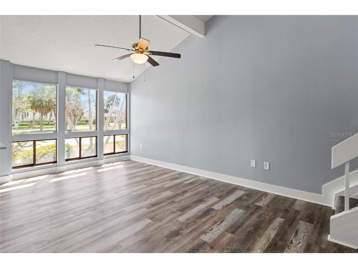 800 S Blvd Of The Presidents #5 Sarasota FL 34236 A4653144 image3